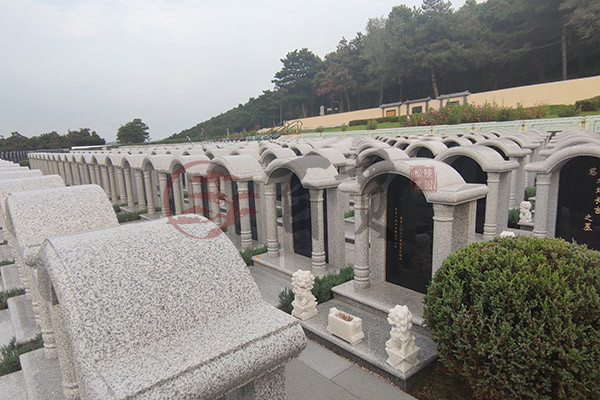 沈阳墓地选购指南：如何识风水来选择合适的墓地？