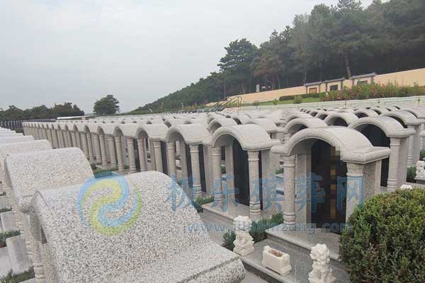 棋盘山公墓推荐