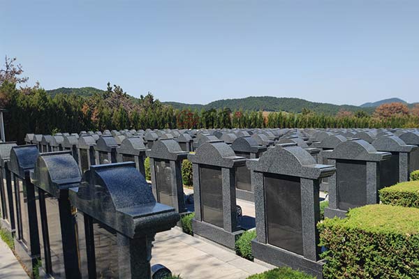 沈阳棋盘山墓园 沈阳棋盘山墓园